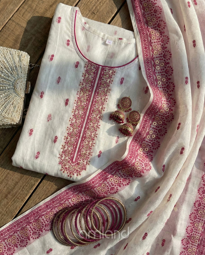 Ivory Banarasi Jacquard Zari Suit Set with Matching Dupatta