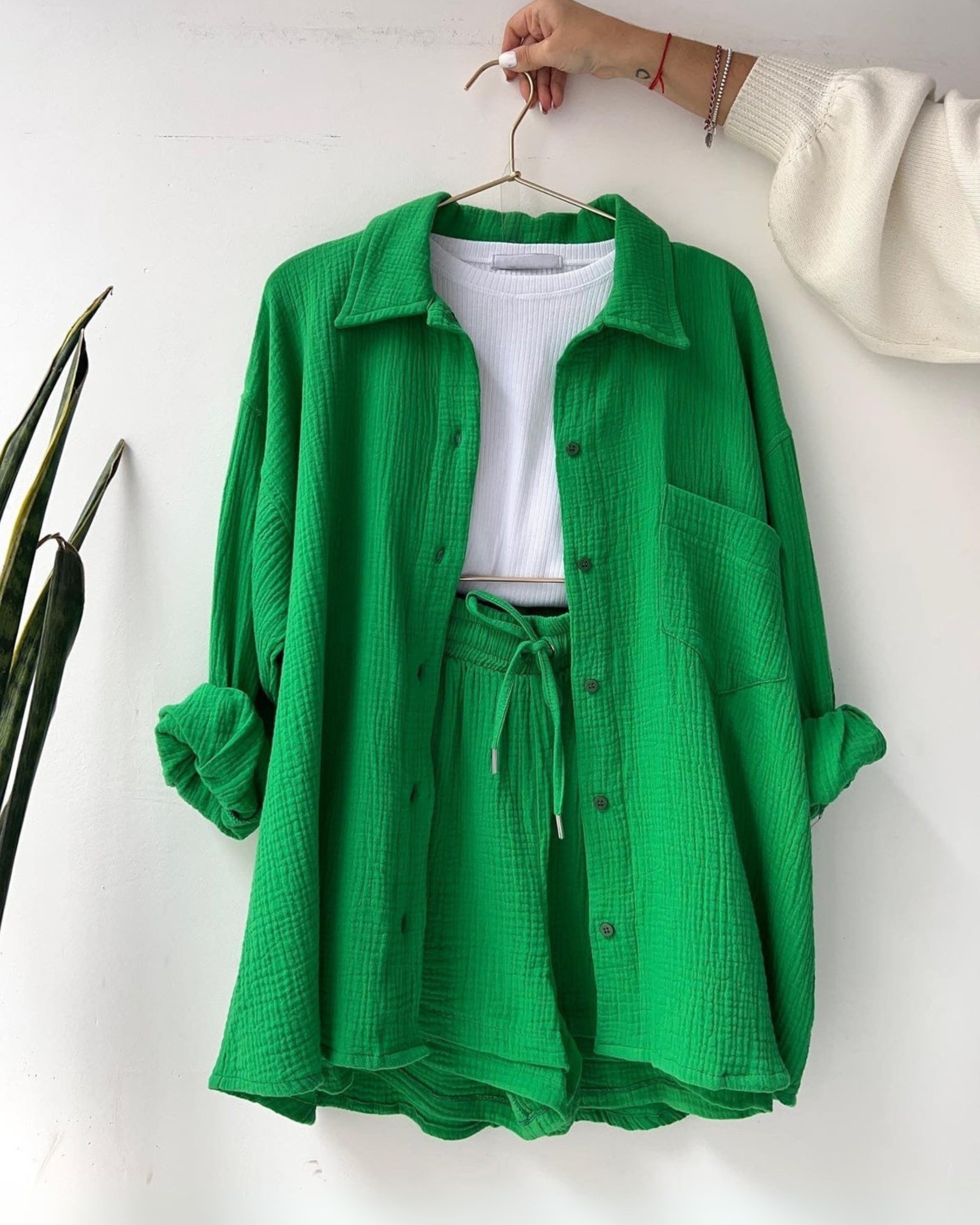 Emerald Bliss - Women’s Cotton Two-Piece Set