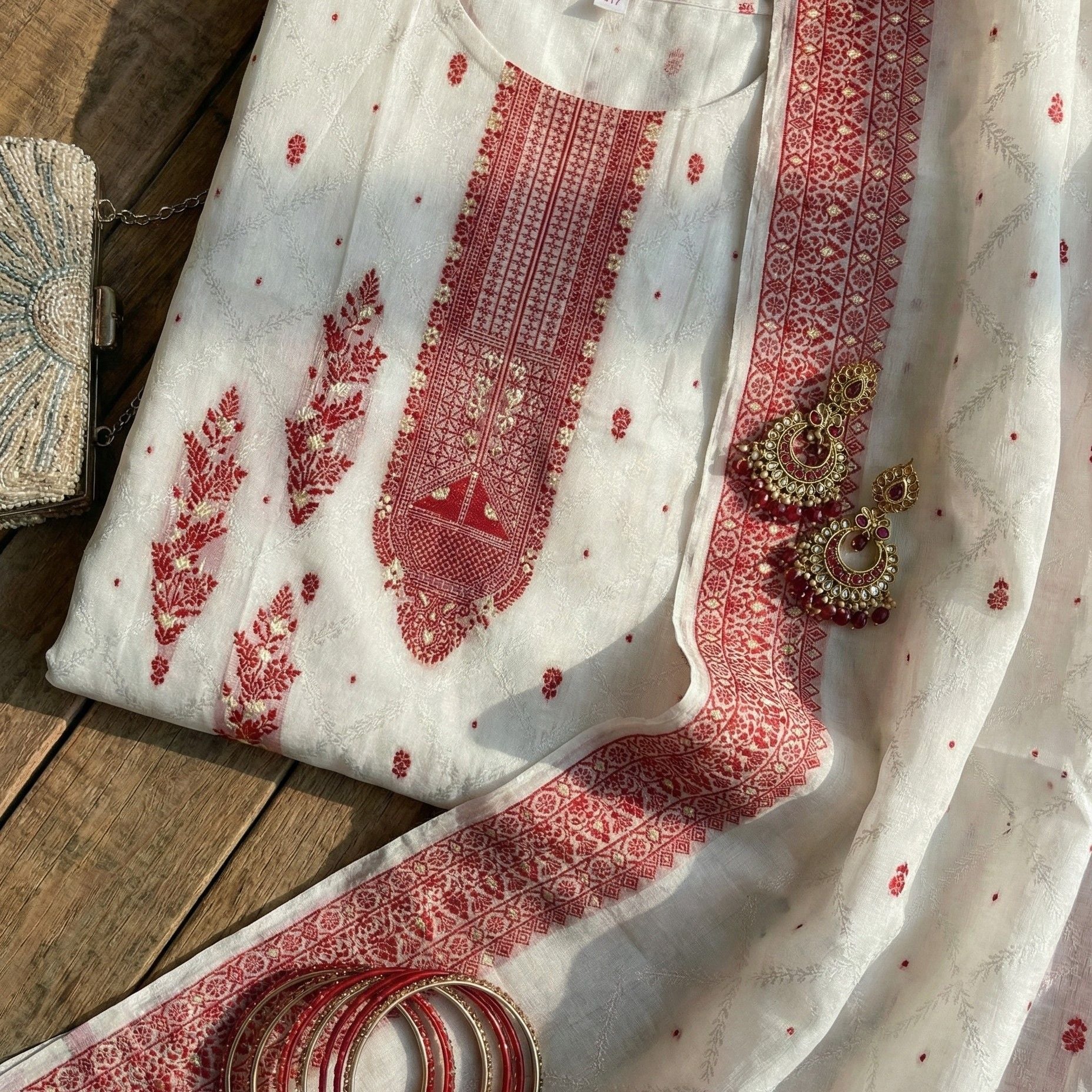 Aurevia Luxe - Ivory Jacquard