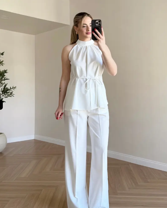 Zoya - Burgundy Halter White Neck Wide Leg Co-Ord Set