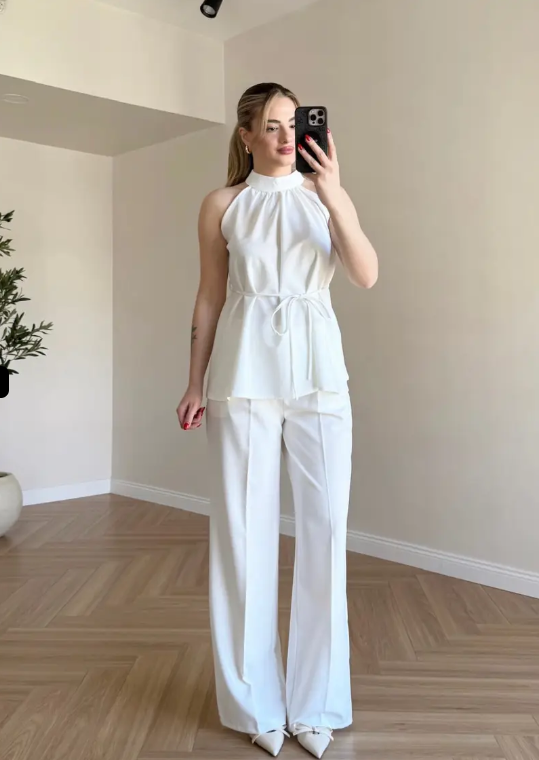 Zoya - Burgundy Halter White Neck Wide Leg Co-Ord Set