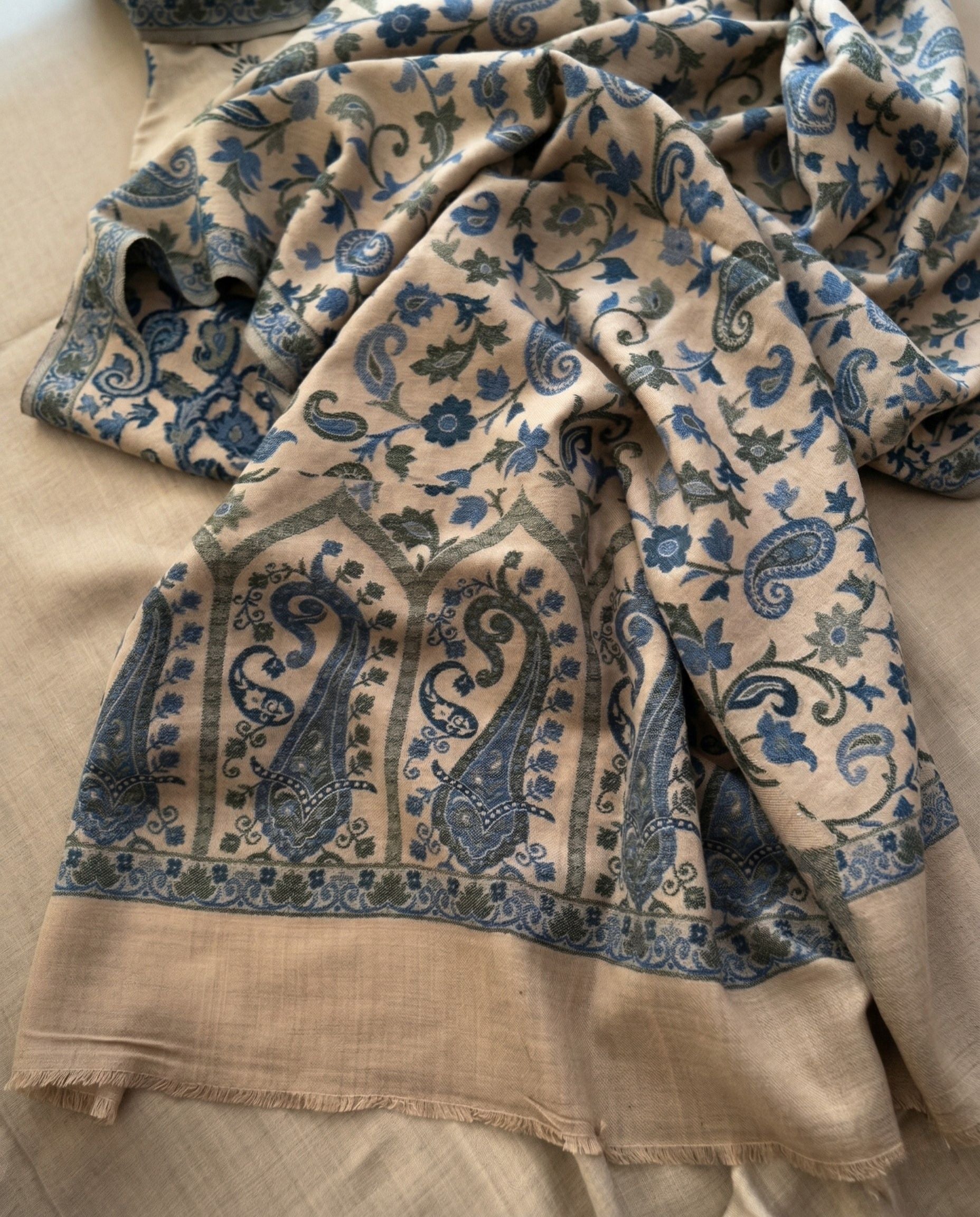 Tara - Sand Beige Floral Jamdani Suit Set For Daily Wear