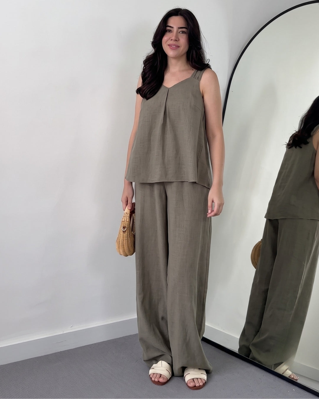 Nyra -Dark Green Linen Lounge Co-Ord Set