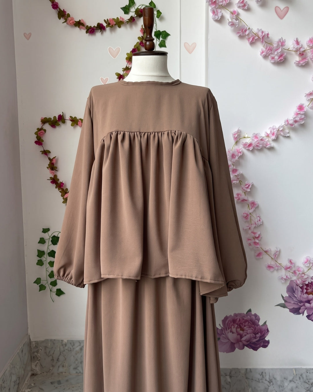 Neria - Relaxed Gathered Peplum Lounge Co-Ord Set