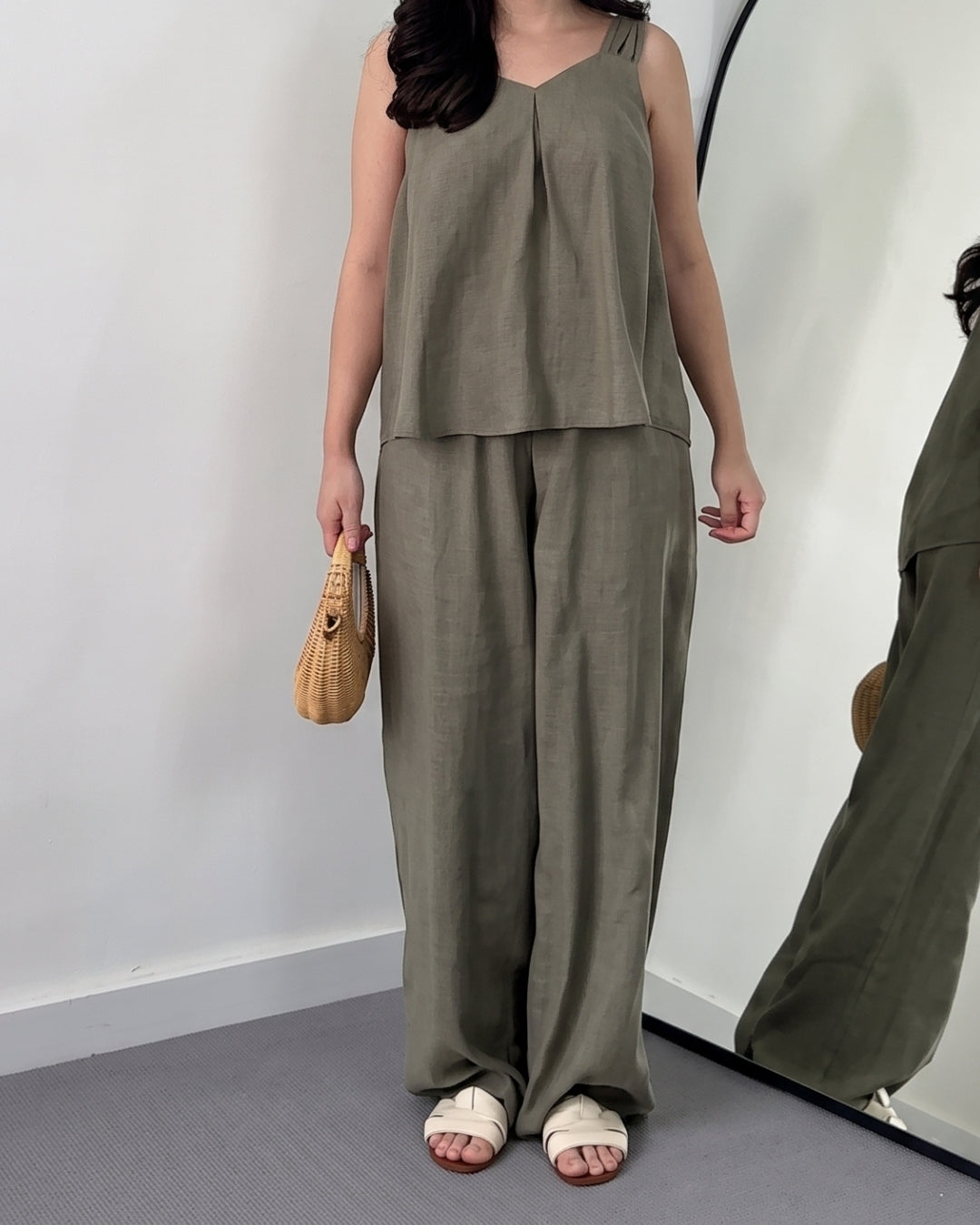 Nyra -Dark Green Linen Lounge Co-Ord Set