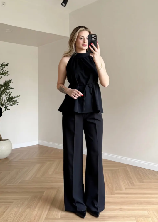 Zoya - Burgundy Halter Black Neck Wide Leg Co-Ord Set