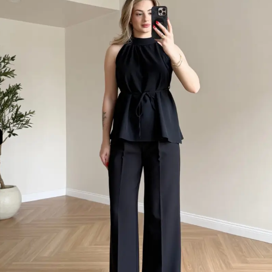 Zoya - Burgundy Halter Black Neck Wide Leg Co-Ord Set