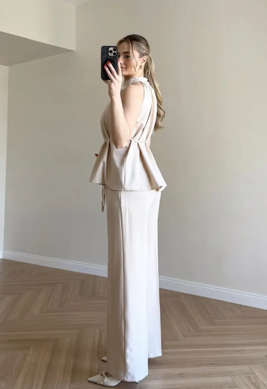 Zoya - Burgundy Halter Cream Neck Wide Leg Co-Ord Set