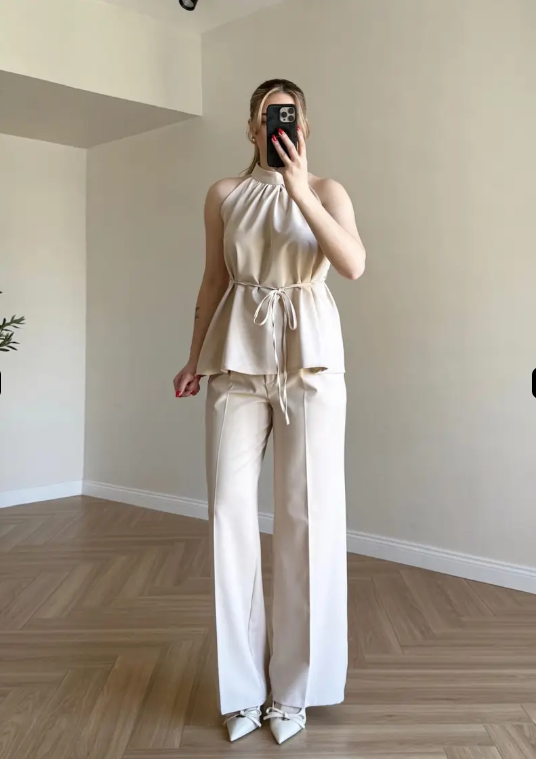 Zoya - Burgundy Halter Cream Neck Wide Leg Co-Ord Set